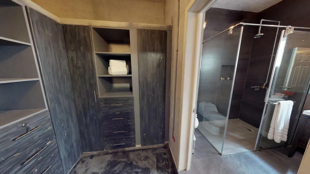 Angelina 2 Bedroom Apartment Playa del Carmen